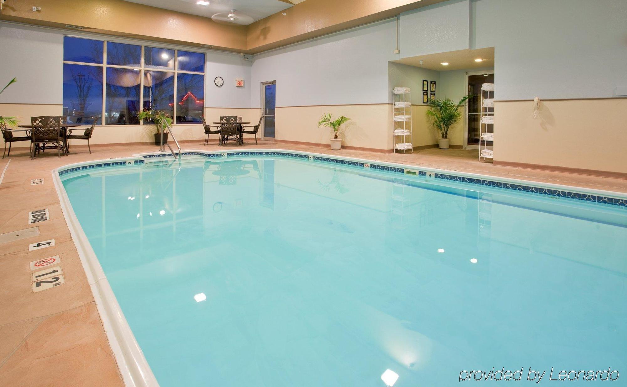 Seasons Inn & Suites Highland Kemudahan gambar